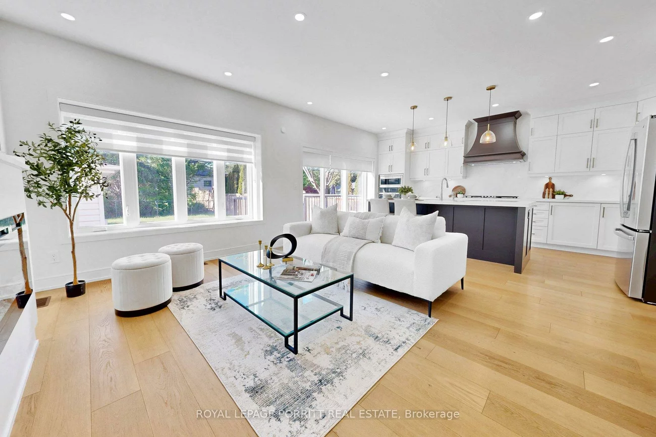 94, Edgecroft, Stonegate-Queensway, Toronto