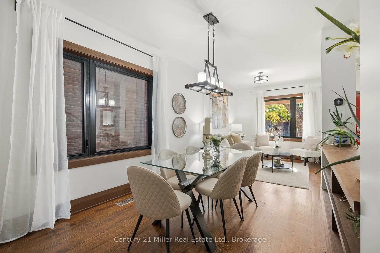 213, Boon, Corso Italia-Davenport, Toronto
