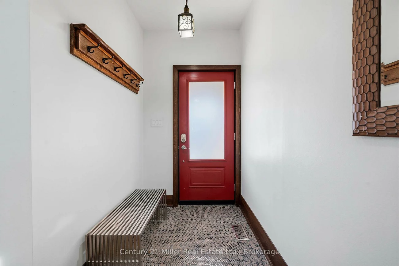 213, Boon, Corso Italia-Davenport, Toronto
