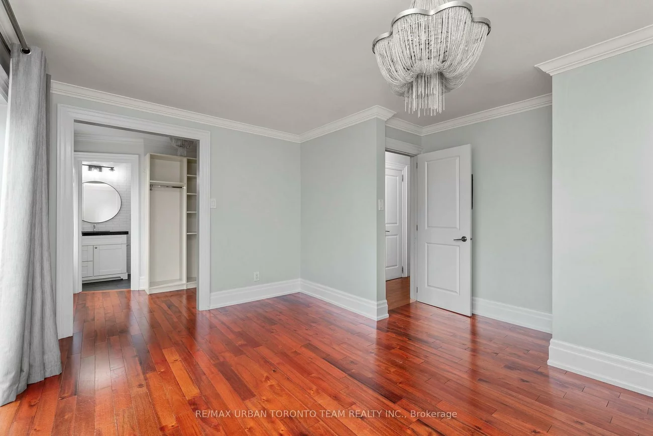 23, Wishart, Glenfield-Jane Heights, Toronto