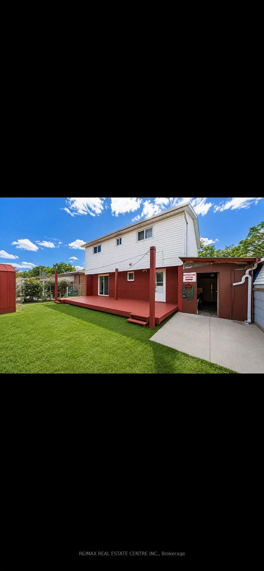 71, Sultan Pool, West Humber-Clairville, Toronto