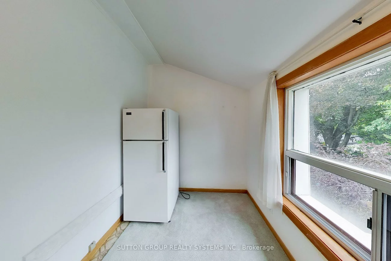 8, Alhambra, High Park-Swansea, Toronto