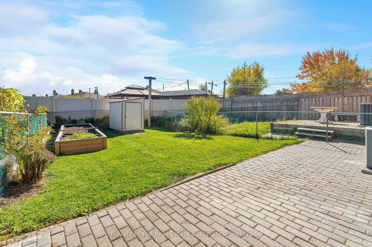 7, Capstan, Glenfield-Jane Heights, Toronto