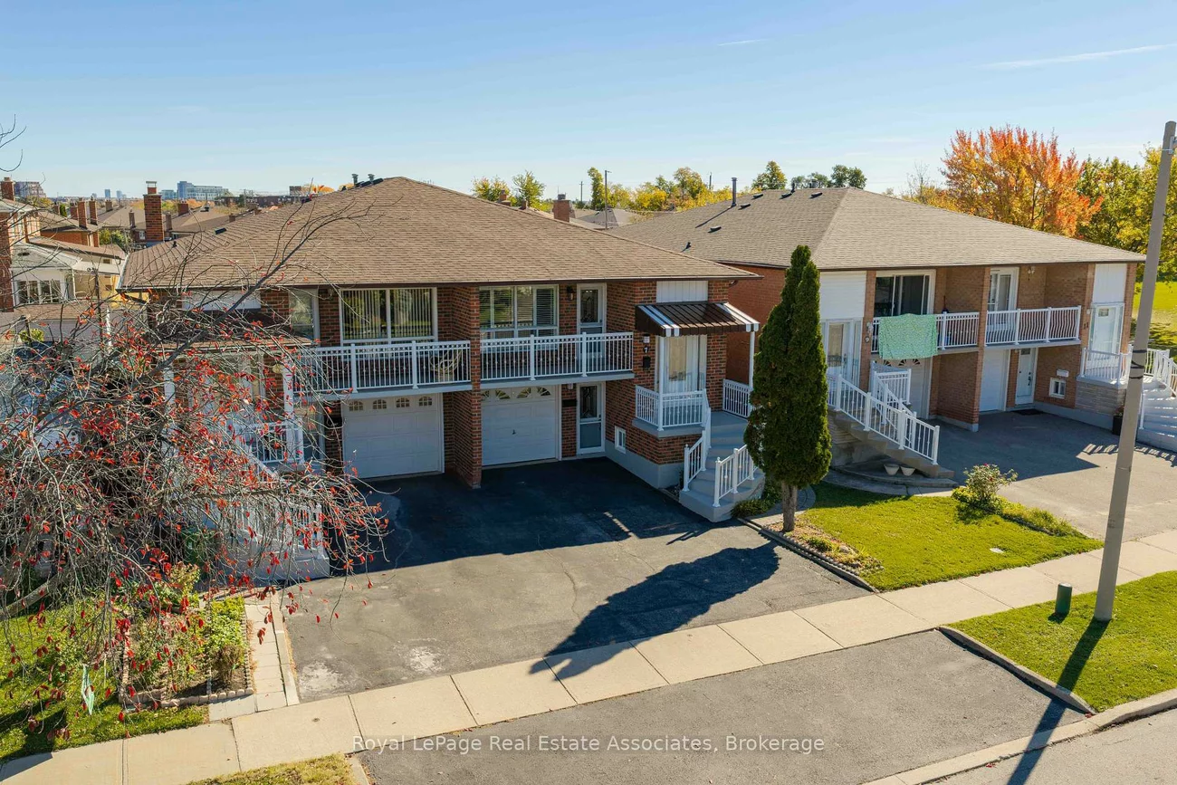 7, Capstan, Glenfield-Jane Heights, Toronto