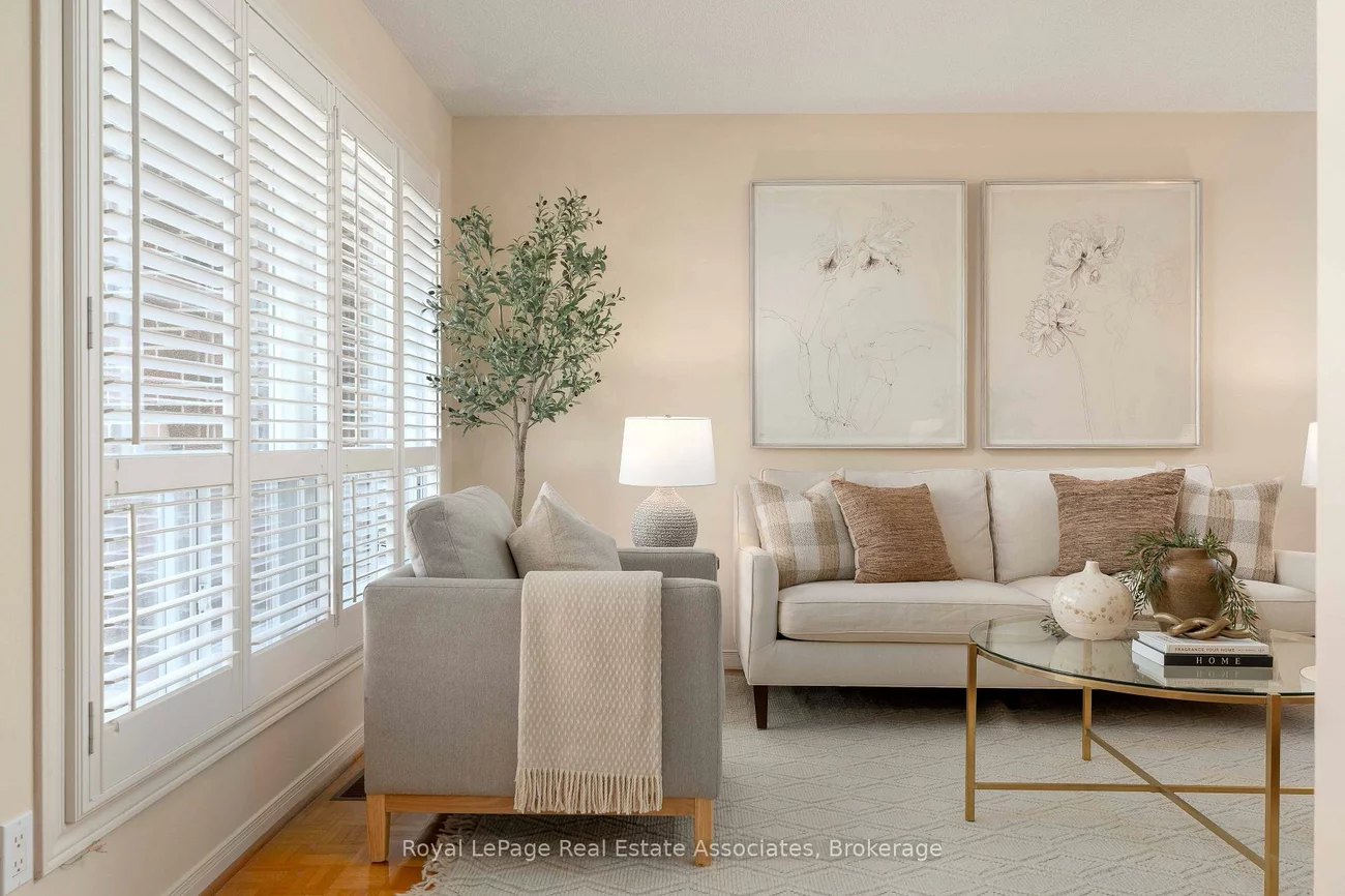 7, Capstan, Glenfield-Jane Heights, Toronto