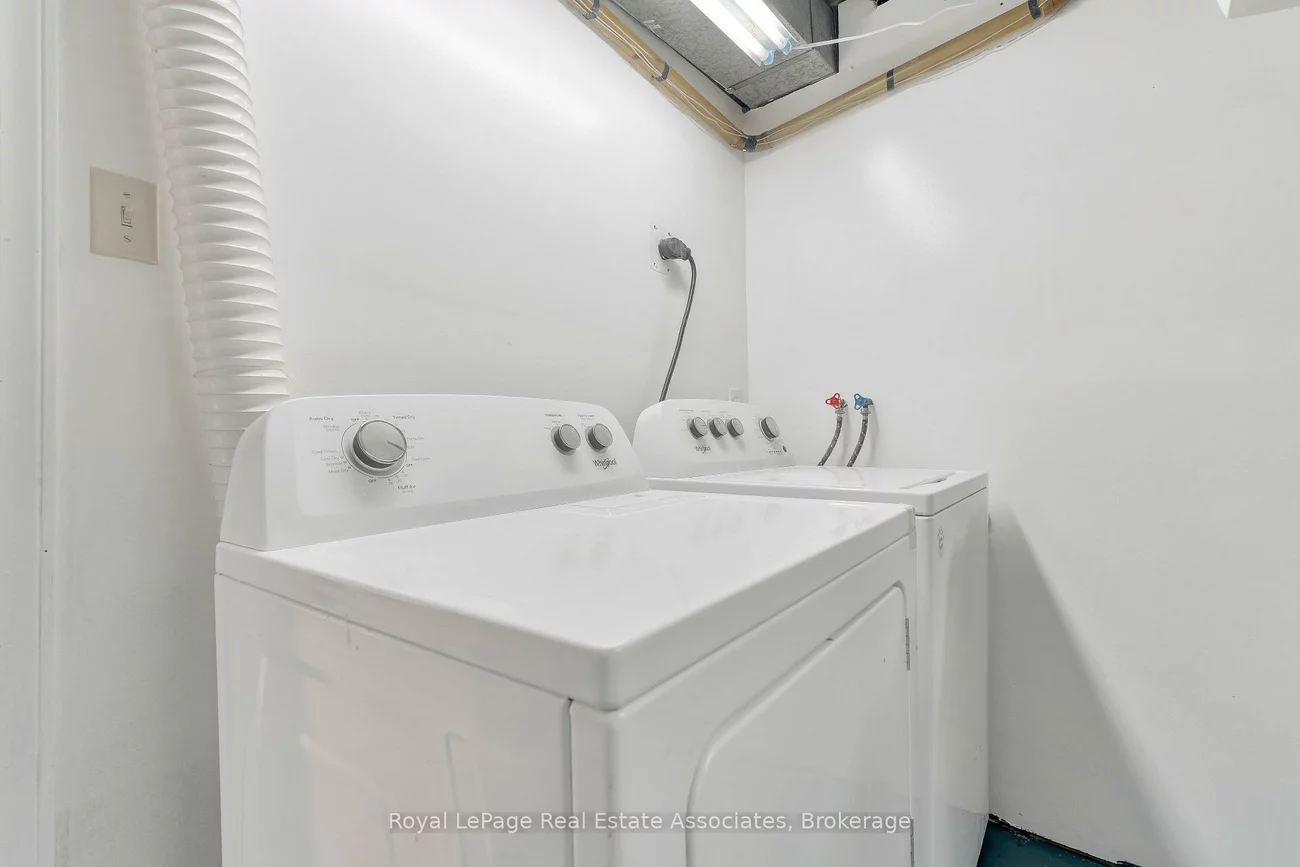 7, Capstan, Glenfield-Jane Heights, Toronto