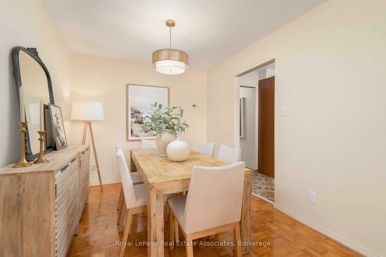 7, Capstan, Glenfield-Jane Heights, Toronto