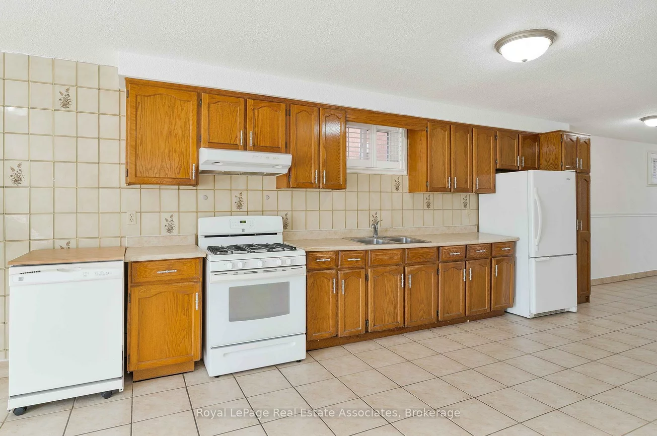 7, Capstan, Glenfield-Jane Heights, Toronto