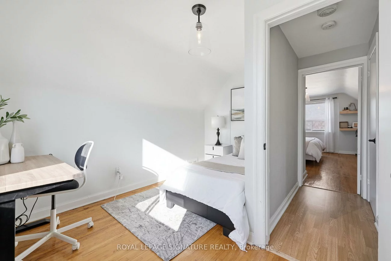 109, Glen Long, Yorkdale-Glen Park, Toronto