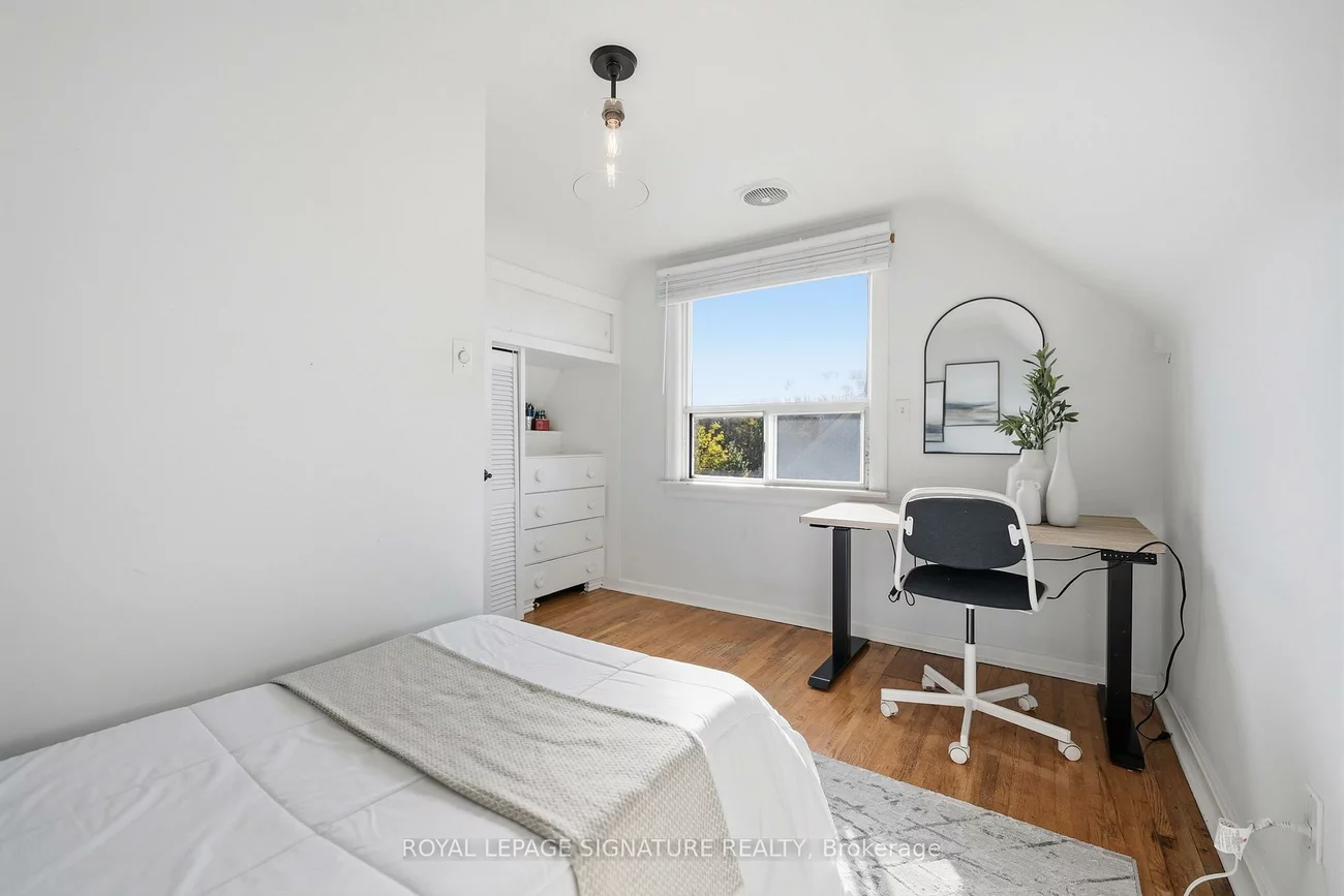 109, Glen Long, Yorkdale-Glen Park, Toronto