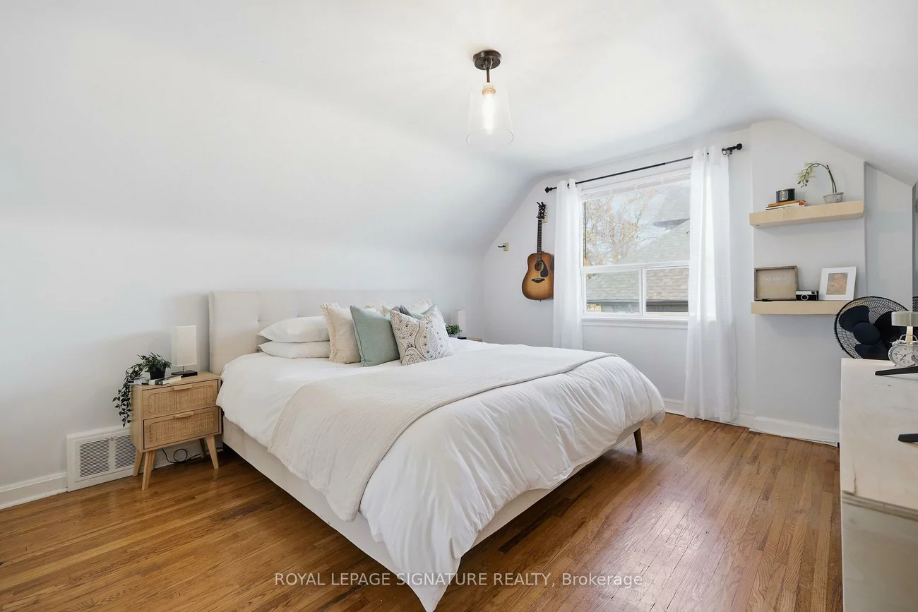 109, Glen Long, Yorkdale-Glen Park, Toronto