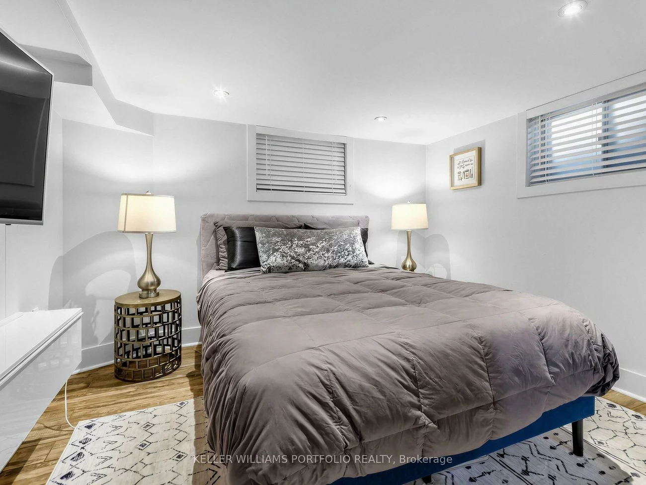 163, Lambton, Rockcliffe-Smythe, Toronto