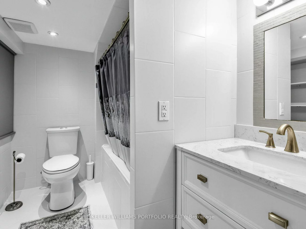 163, Lambton, Rockcliffe-Smythe, Toronto