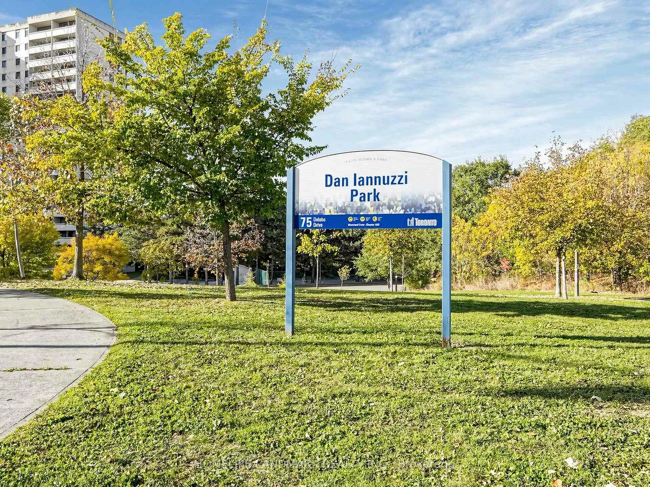 60, Delabo, York University Heights, Toronto