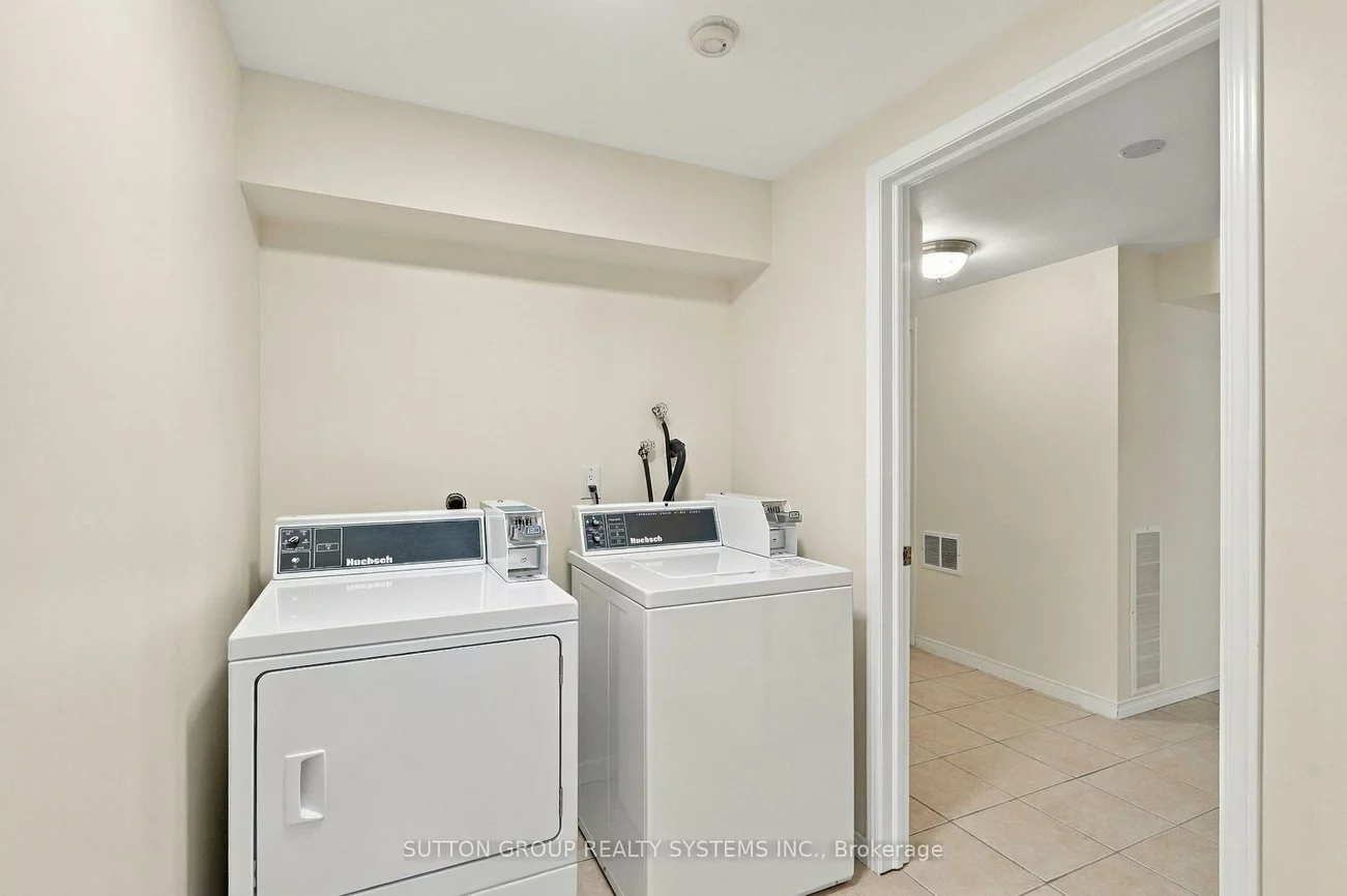120, Tarragona, Junction Area, Toronto