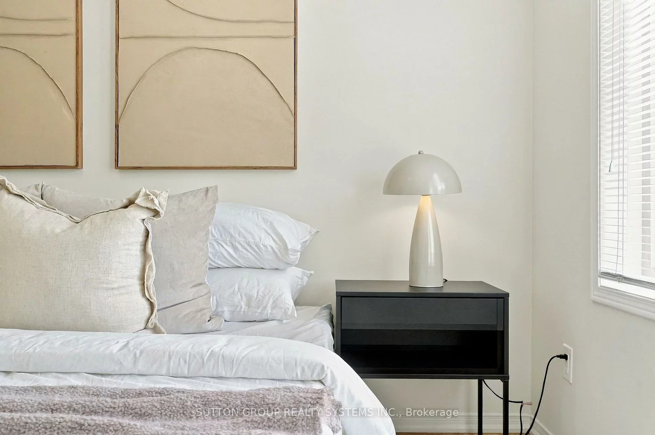 120, Tarragona, Junction Area, Toronto