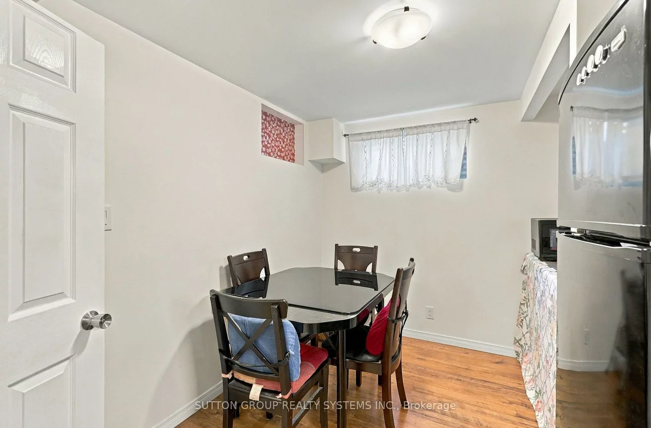 120, Tarragona, Junction Area, Toronto