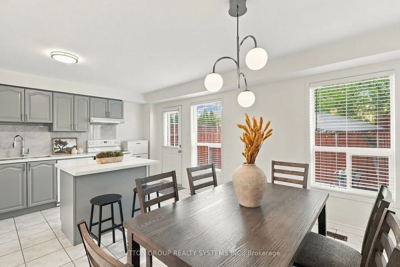 120, Tarragona, Junction Area, Toronto