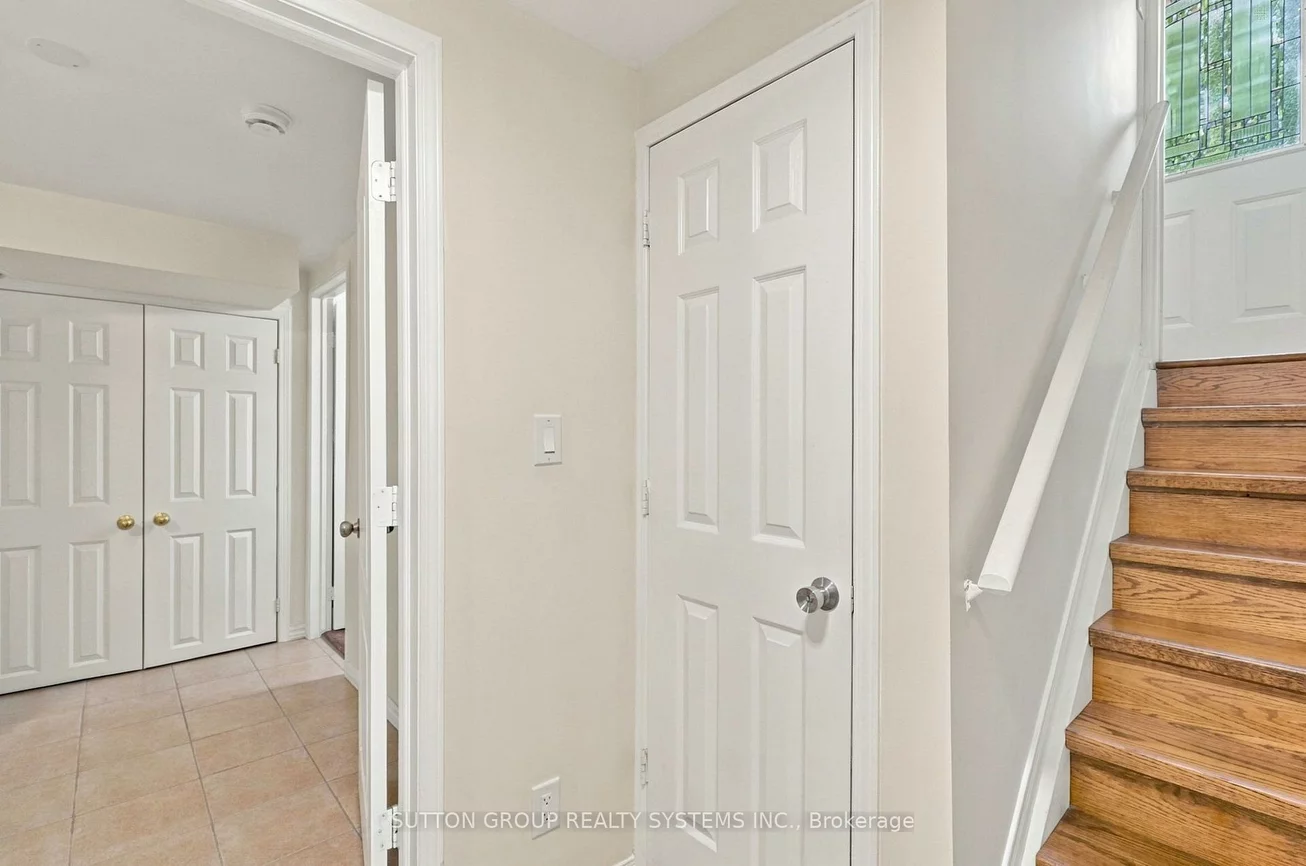 120, Tarragona, Junction Area, Toronto