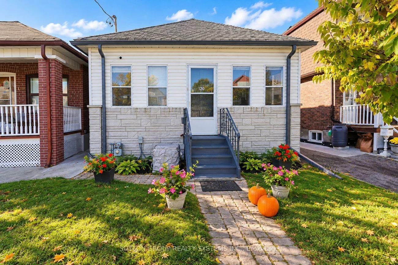 120, Brownville, Mount Dennis, Toronto