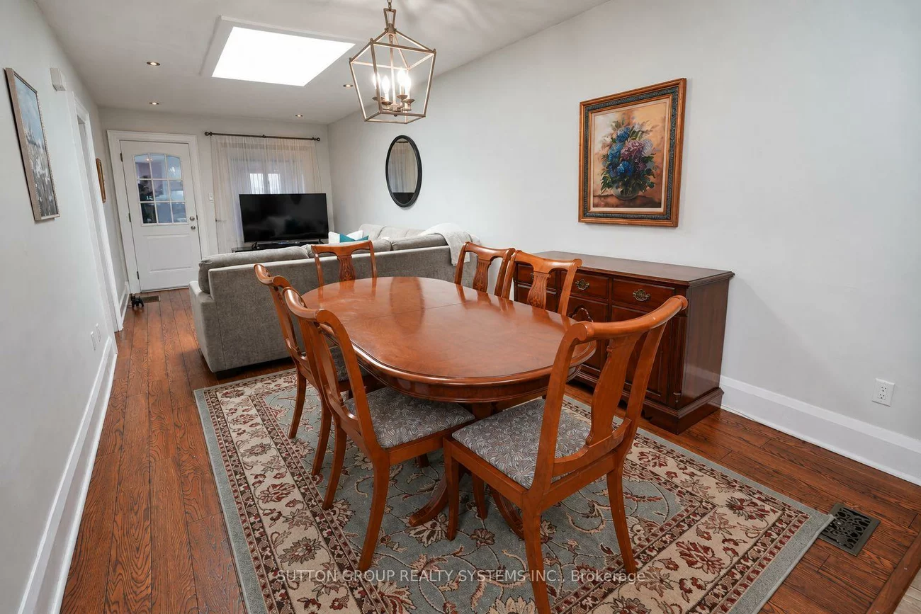 120, Brownville, Mount Dennis, Toronto