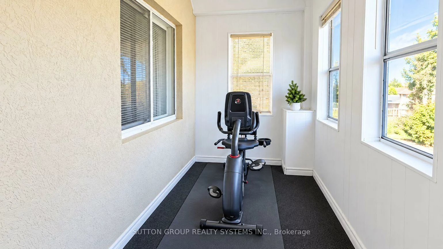 120, Brownville, Mount Dennis, Toronto
