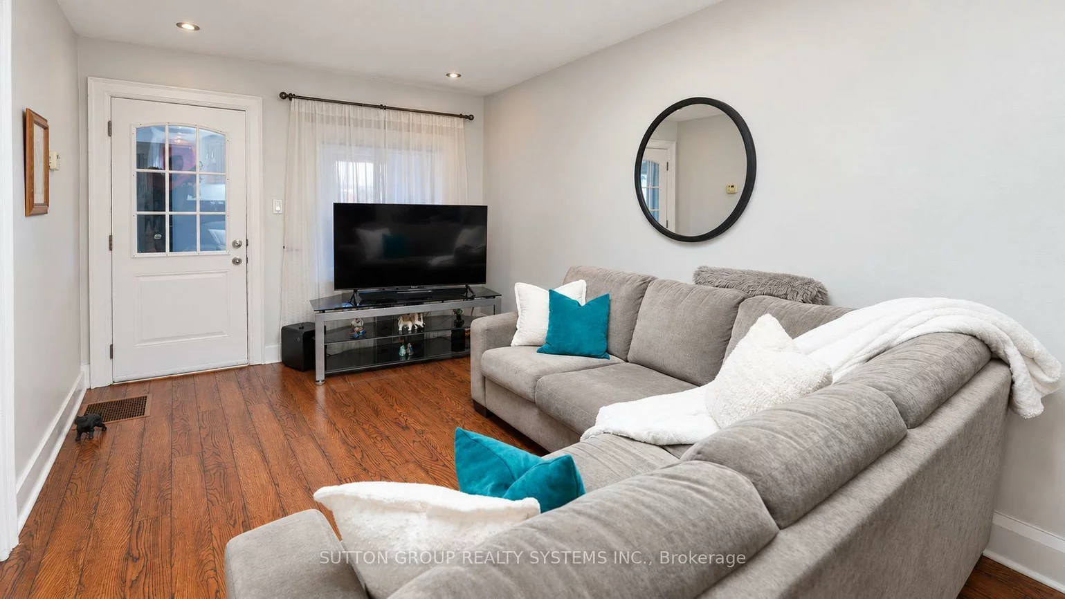 120, Brownville, Mount Dennis, Toronto