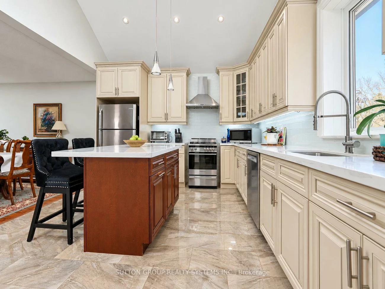 120, Brownville, Mount Dennis, Toronto