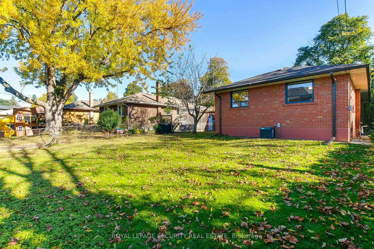 6, Tewsely, Willowridge-Martingrove-Richview, Toronto
