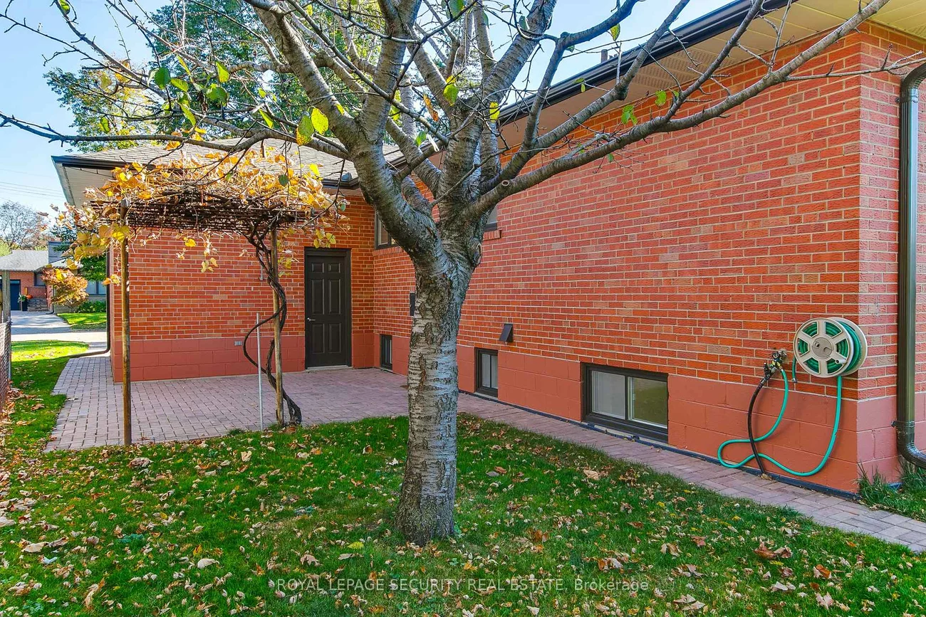6, Tewsely, Willowridge-Martingrove-Richview, Toronto