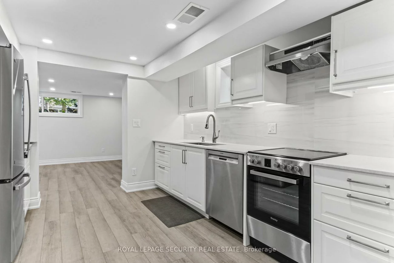 6, Tewsely, Willowridge-Martingrove-Richview, Toronto