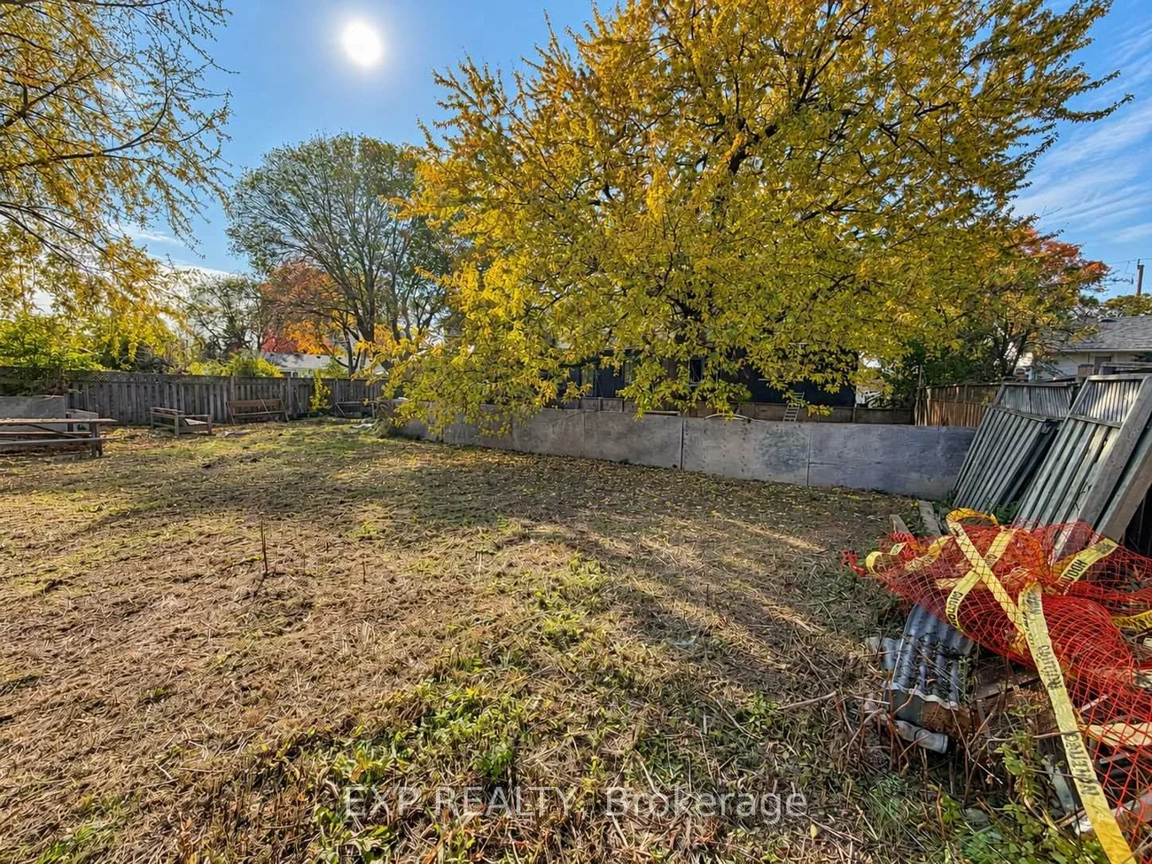 17, Windsor, Kingsview Village-The Westway, Toronto