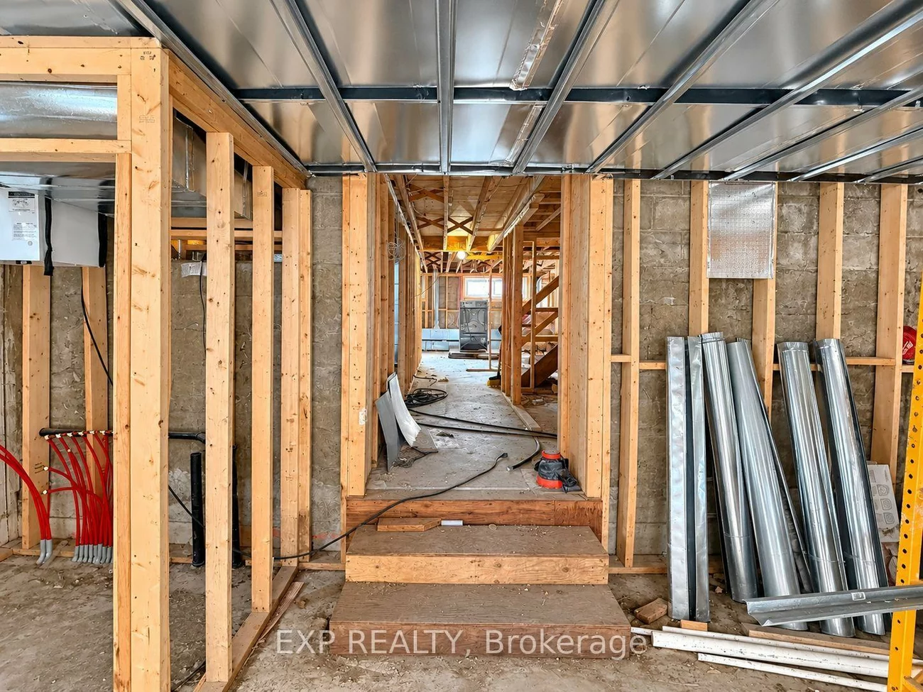 17, Windsor, Kingsview Village-The Westway, Toronto