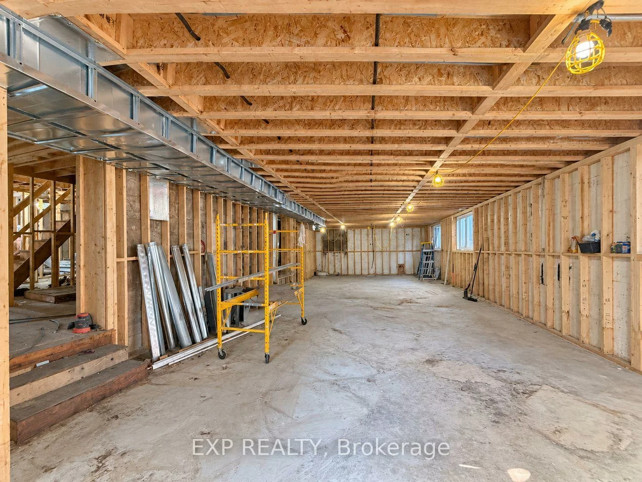 17, Windsor, Kingsview Village-The Westway, Toronto