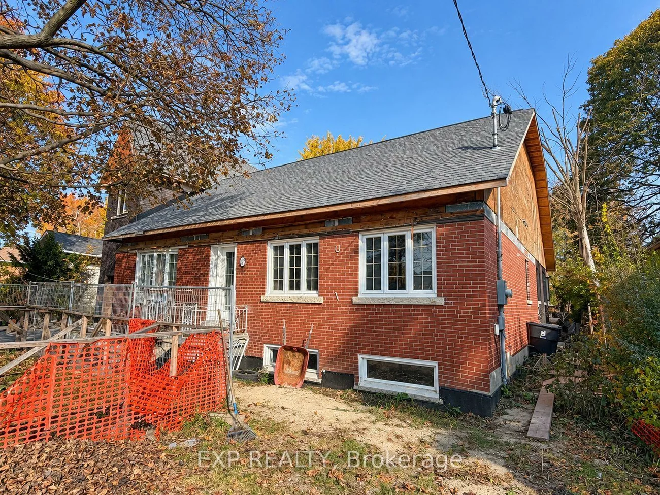 17, Windsor, Kingsview Village-The Westway, Toronto