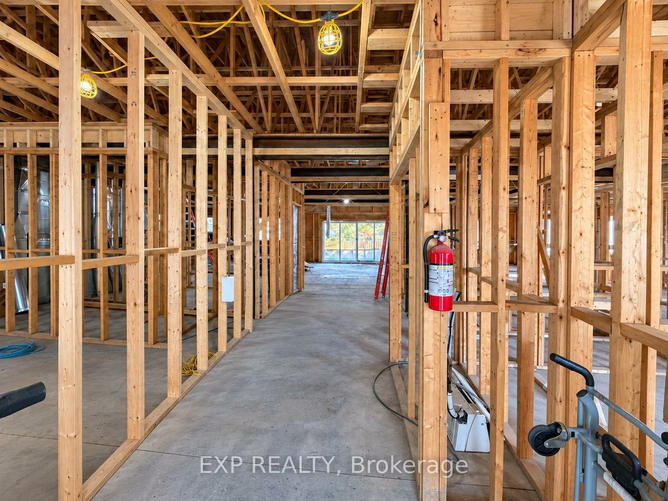 17, Windsor, Kingsview Village-The Westway, Toronto