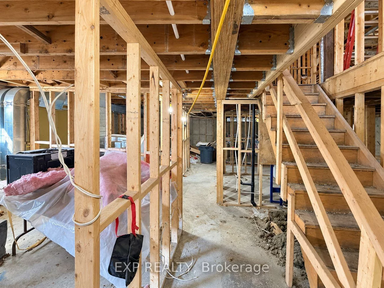 17, Windsor, Kingsview Village-The Westway, Toronto