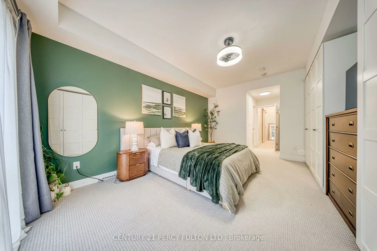 26, Ernest, Dovercourt-Wallace Emerson-Junction, Toronto