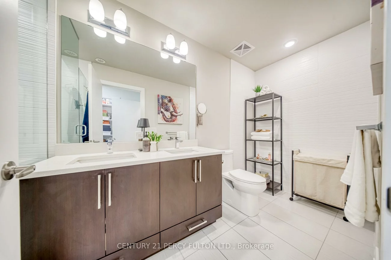 26, Ernest, Dovercourt-Wallace Emerson-Junction, Toronto