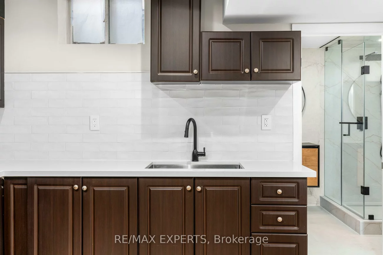 86, Cormorant, Vellore Village, Vaughan