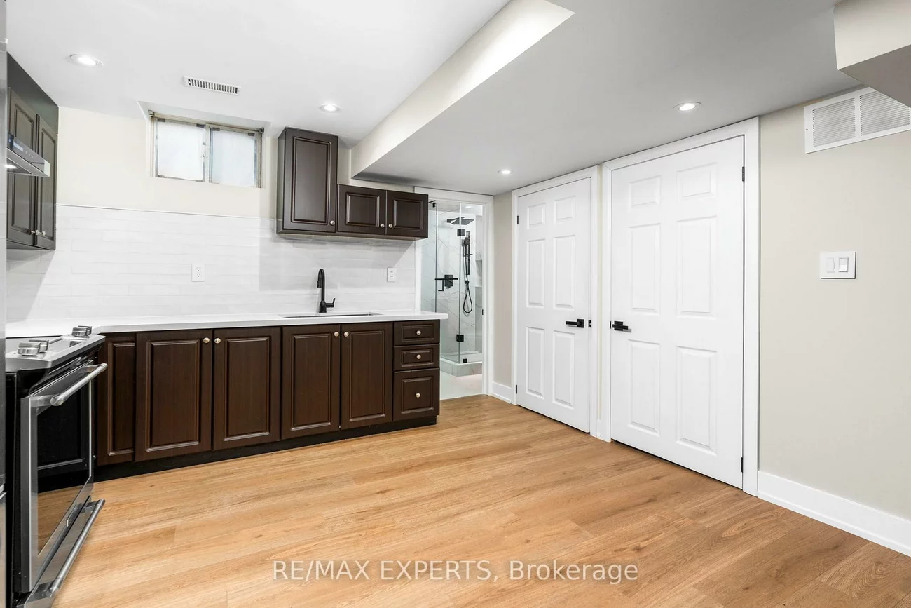 86, Cormorant, Vellore Village, Vaughan