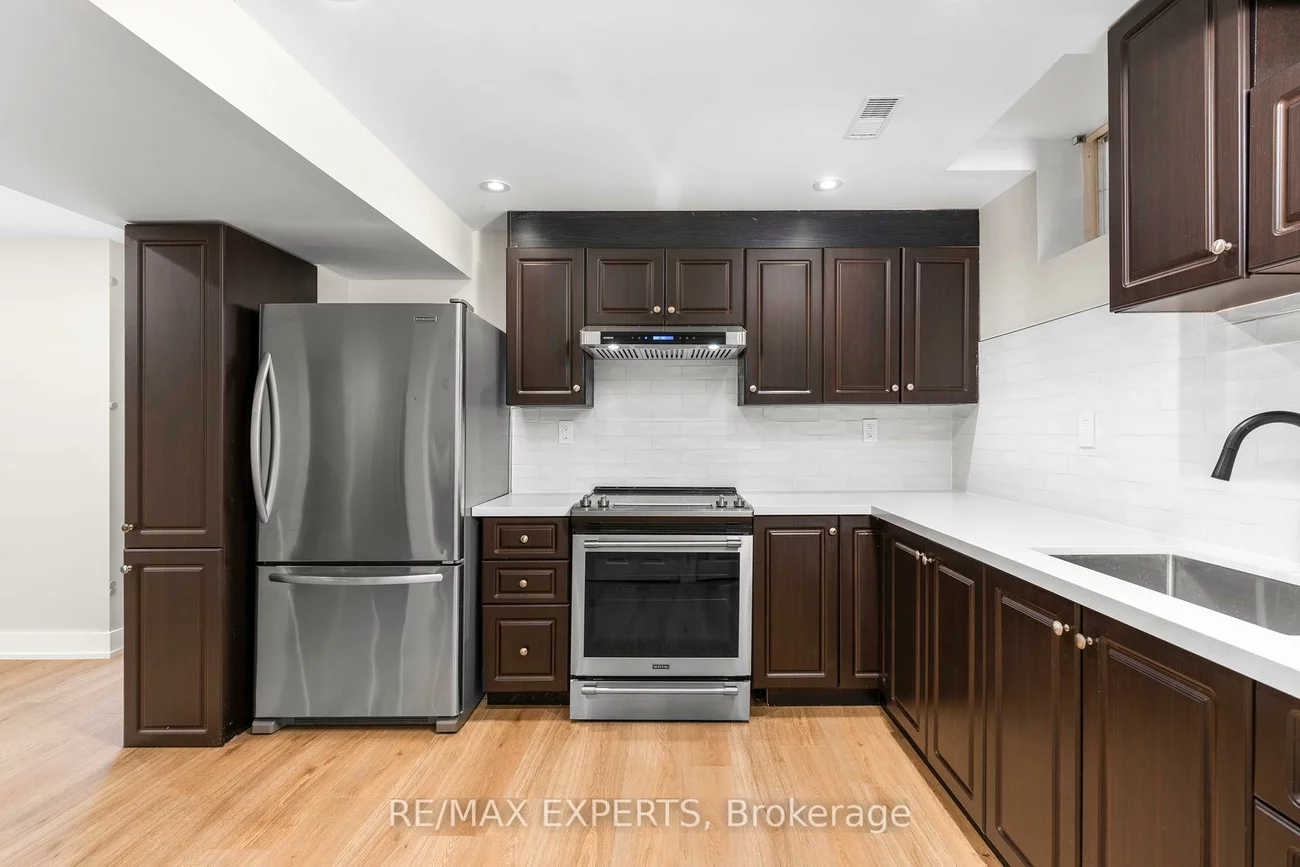 86, Cormorant, Vellore Village, Vaughan