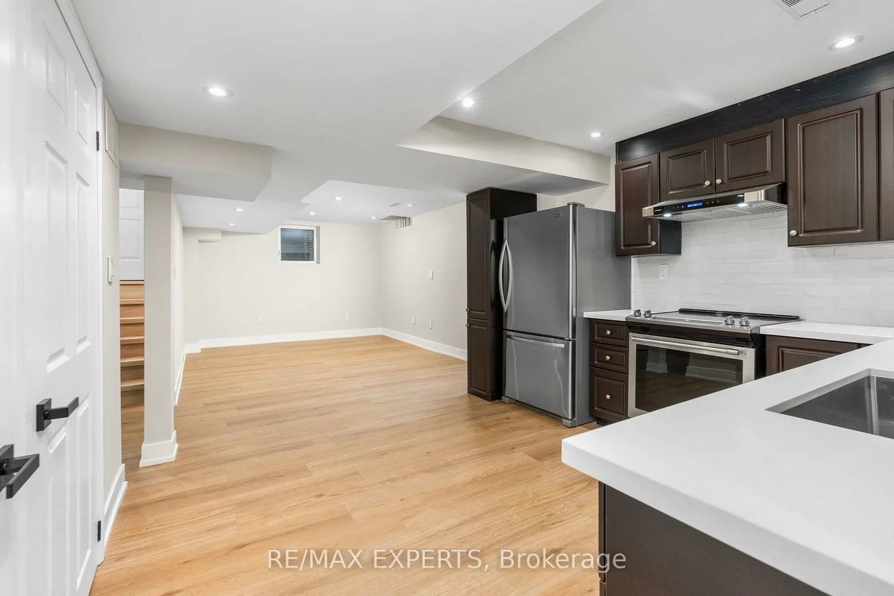 86, Cormorant, Vellore Village, Vaughan
