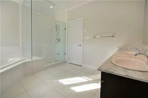 30, Powseland, West Woodbridge, Vaughan