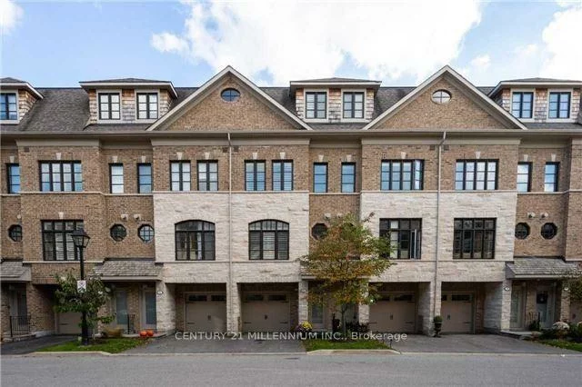 30, Powseland, West Woodbridge, Vaughan