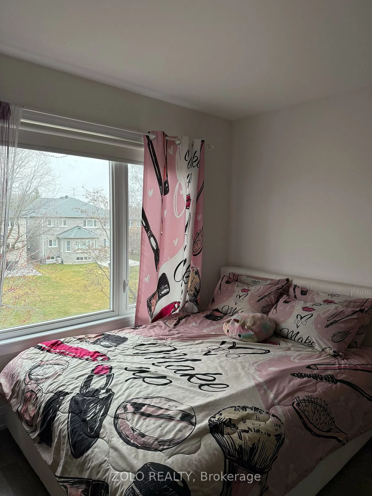 46, Moneypenny, Beverley Glen, Vaughan