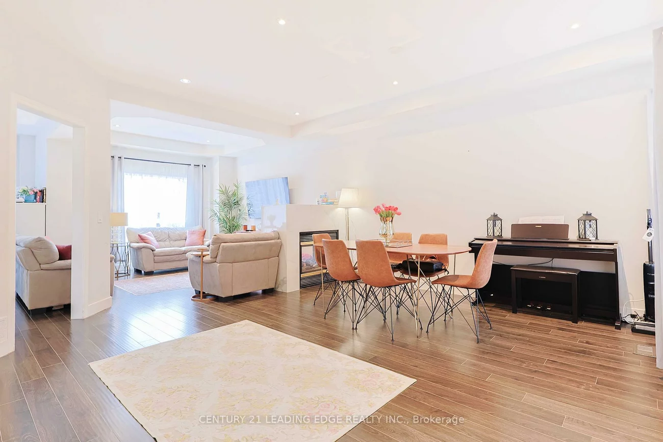 28, Sylwood, Maple, Vaughan