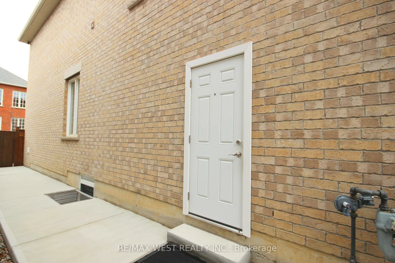 150, Valley Vista, Patterson, Vaughan