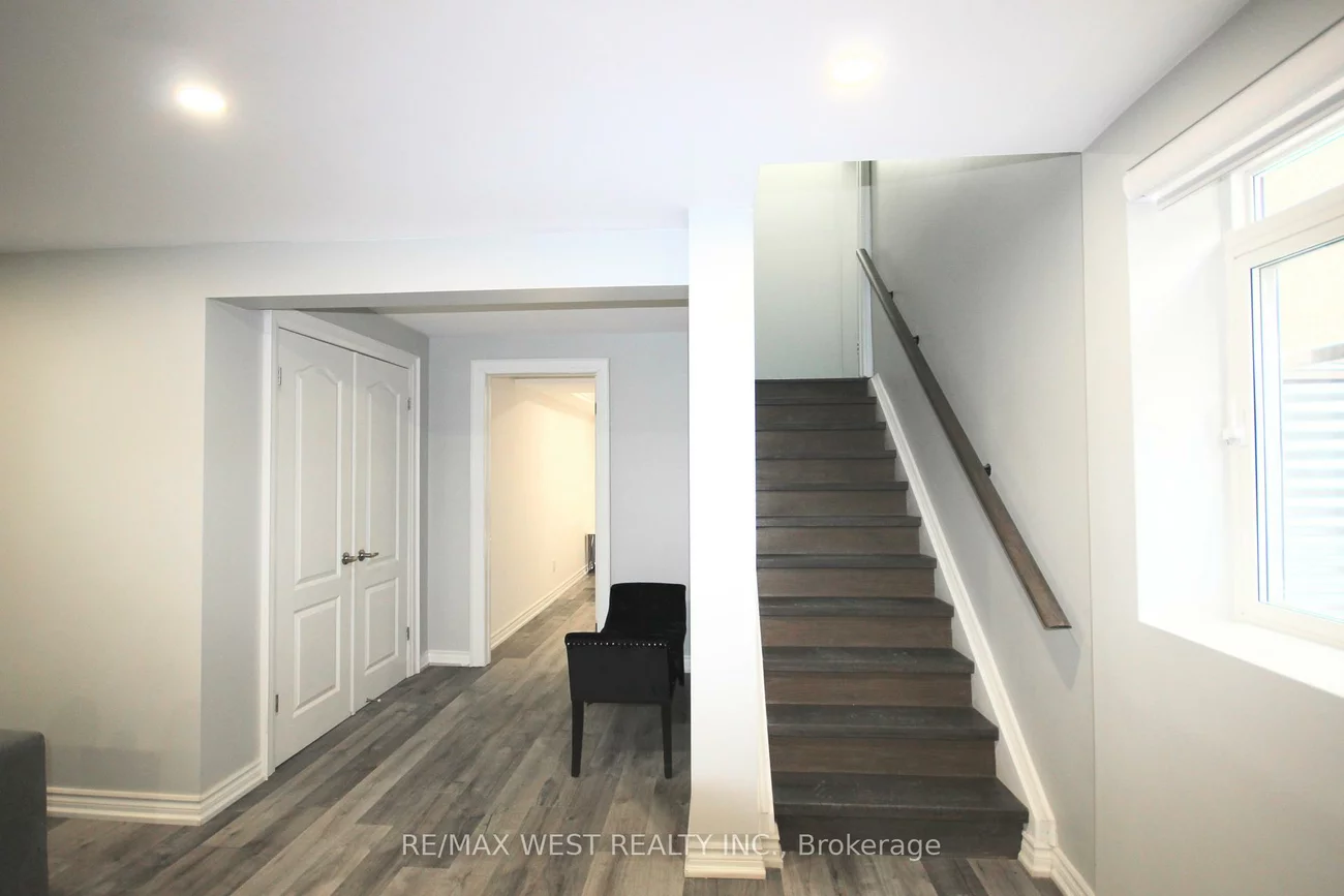 150, Valley Vista, Patterson, Vaughan