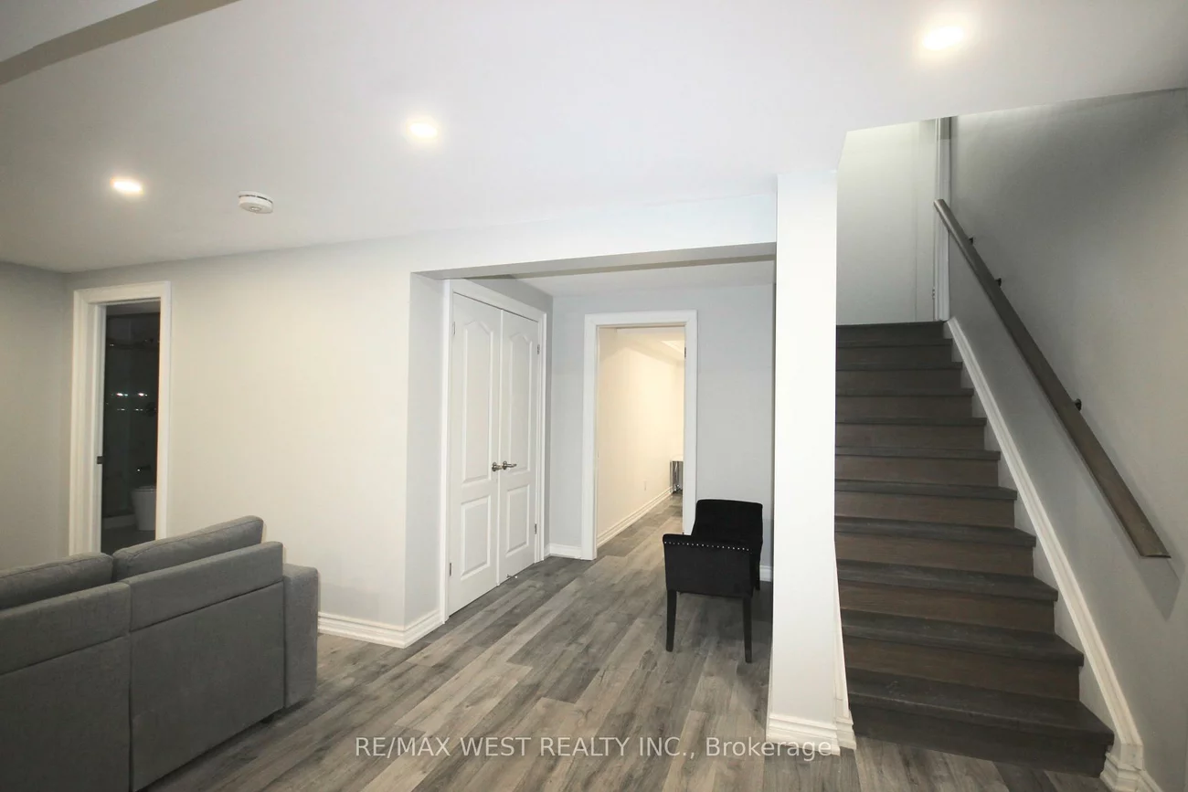 150, Valley Vista, Patterson, Vaughan